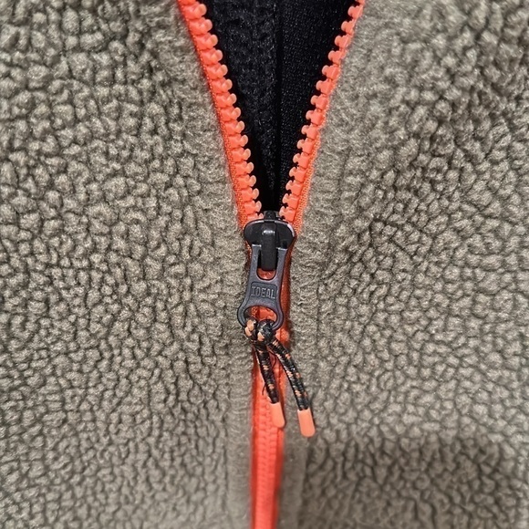 Old Navy Active boys fleece/sherpa zipper jacket size L (10-12) - Picture 3 of 8